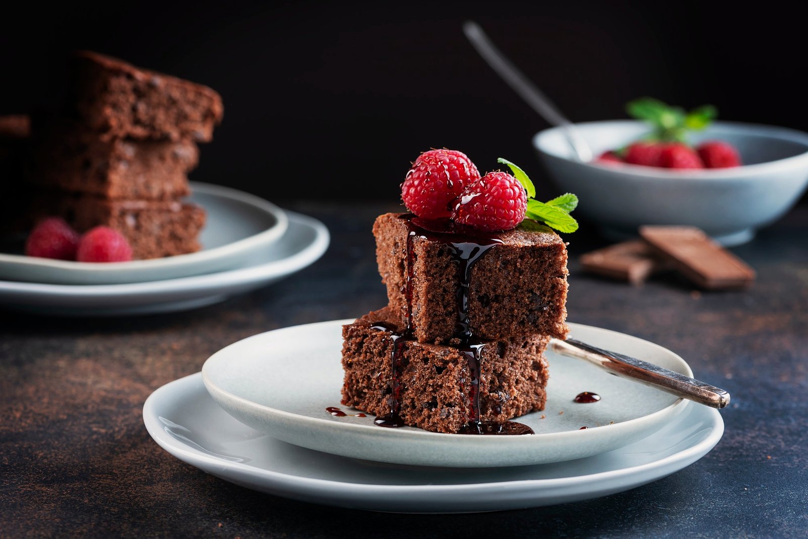 chocolate-cake-with-caramel.jpg